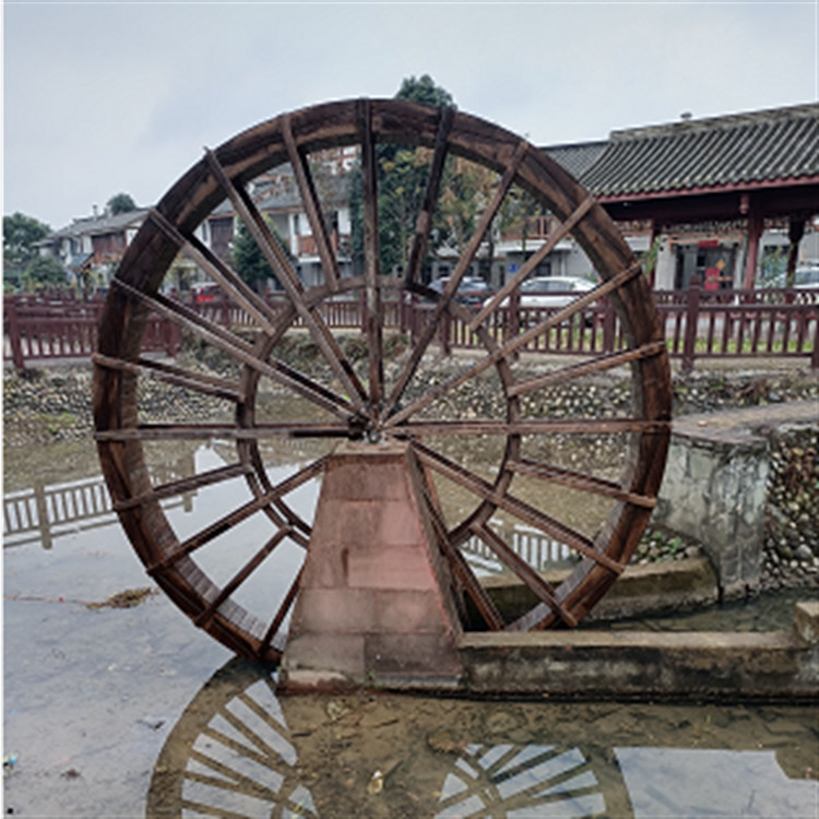 景區(qū)防腐木水車 碳化木風(fēng)車 仿古木制景觀水車加工定制