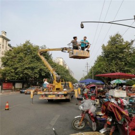 成都高空作業(yè)車租賃電話  車載高空車租賃