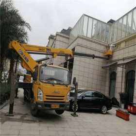 成都高空作業車租賃鑫英杰