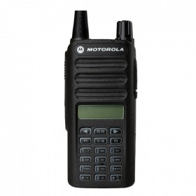 摩托羅拉(MOTOROLA) XIR C2660 數(shù)字對(duì)講機(jī) 數(shù)模兼容便攜式全鍵盤可手動(dòng)調(diào)頻四川手臺(tái)