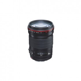 EF 135mm f/2L USM 此款L級遠攝定焦鏡頭135mm的焦距為遠攝區域的代表性焦距之一