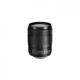 EF-S 18-135mm f/3.5-5.6 IS USM 具有約7.5倍變焦比的高倍率標準變焦鏡頭