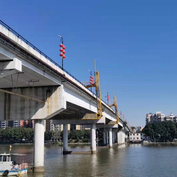 橋梁維修車租賃 高空作業(yè)車 路燈車 升降車租賃 服務周到