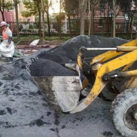 重慶市南川區透水地坪  彩色透水混凝土地坪材料批發  透水地坪生產廠家  生態透水砼粘接劑  現場施工免費指導   量大送貨到工地