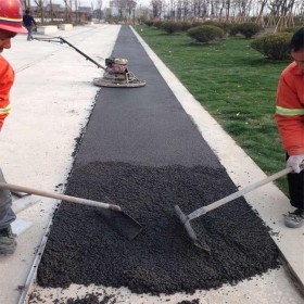 什邡市 透水混凝土彩色透水水泥混凝土 彩色透水砼 透水混凝土材料生產(chǎn)廠家